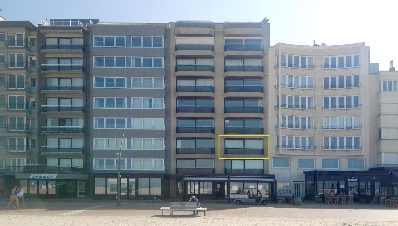 Oostduinkerke Appartement Buitenkant foto