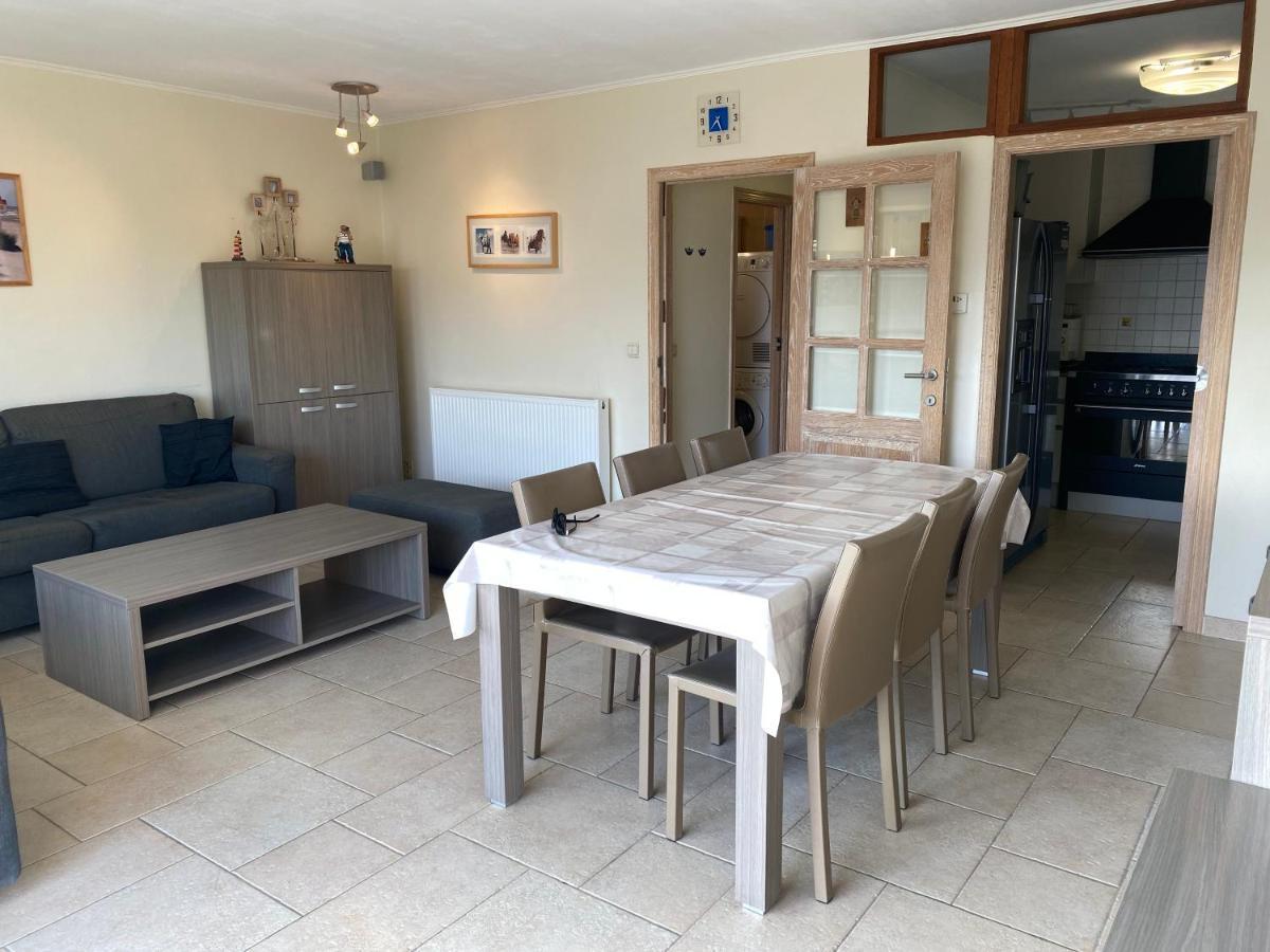 Oostduinkerke Appartement Buitenkant foto